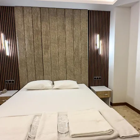 Casablanca Garden ホテル アヴァノス