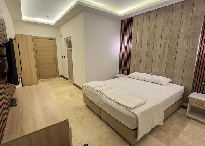 Casablanca Garden Hotel 3*